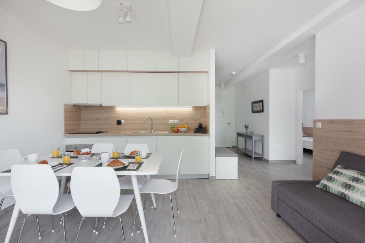 Apartments Coast 27 Podgora Exterior photo