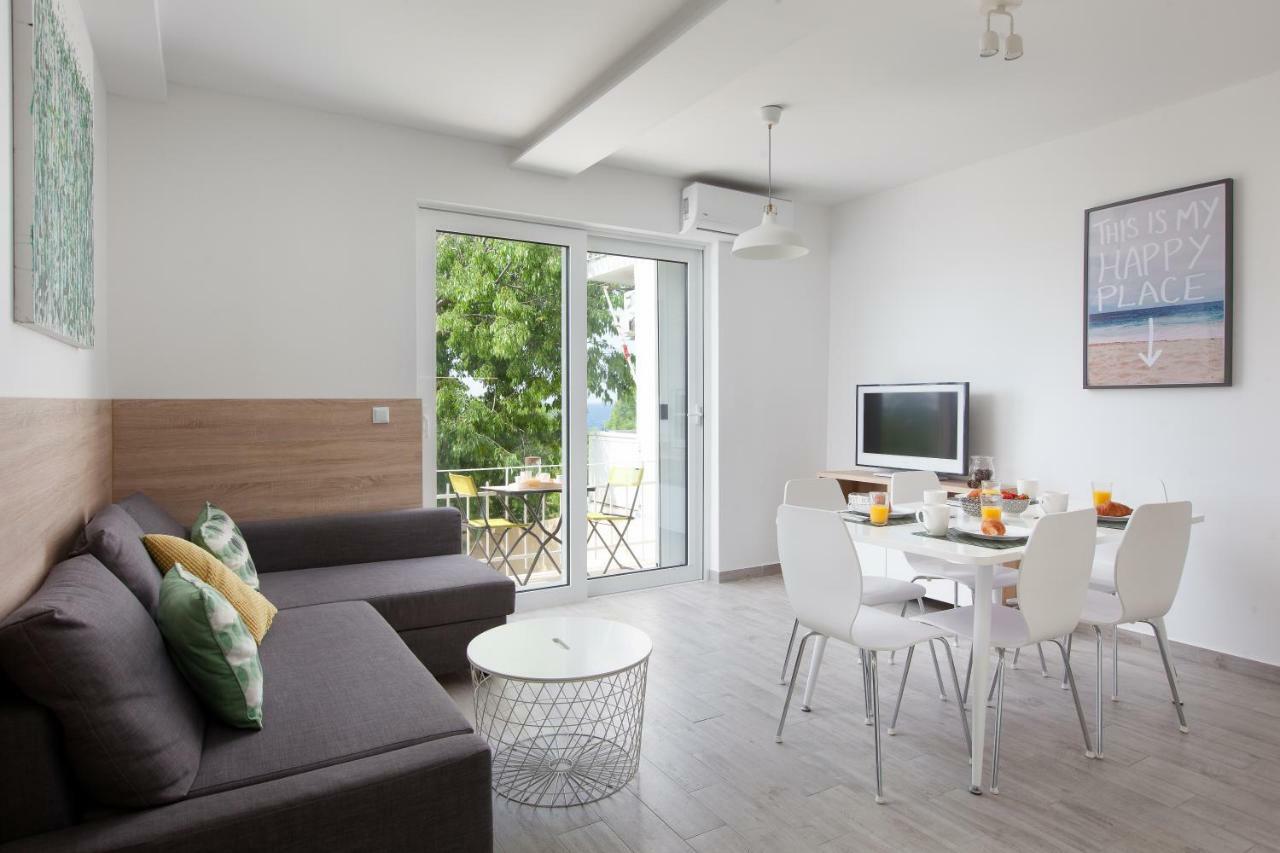 Apartments Coast 27 Podgora Exterior photo
